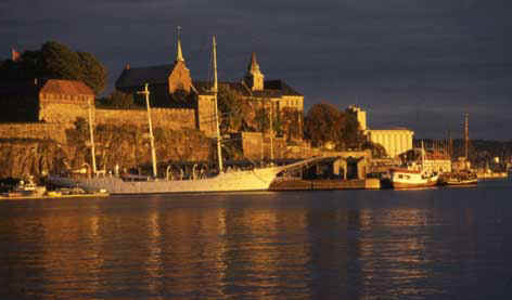 Akerhusfestung im Hafen von Oslo