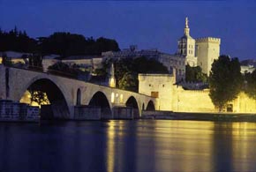 Br�cke St. Benezet und Papastpalast in Avignon